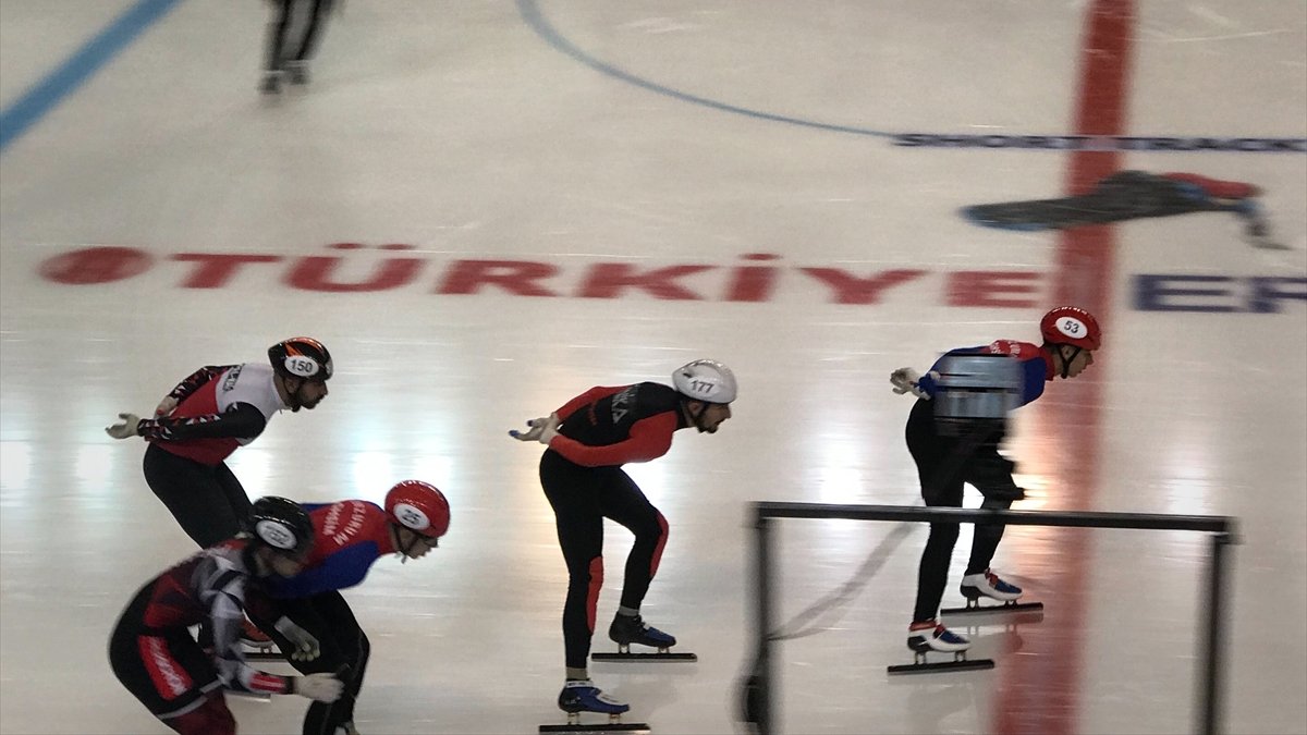 "Short Track Federasyon Kupası-1" müsabakaları Erzurum'da başladı