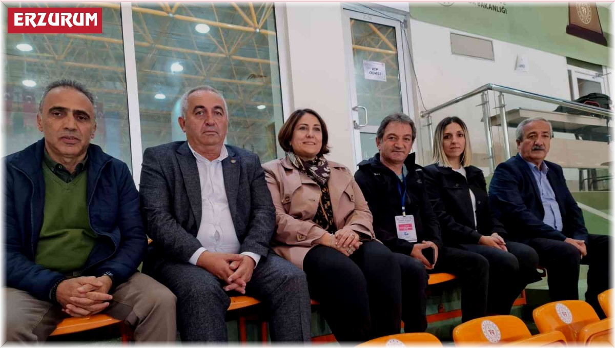 Short Track Federasyon Kupası yarışları Erzurum'da yapılıyor