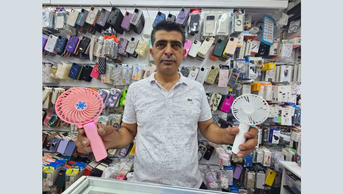 Sıcak havadan bunalanlar, mini vantilatörlere yöneldi