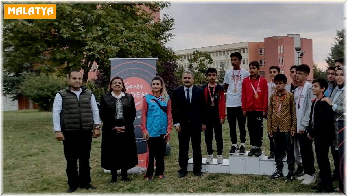 "Şiddetsiz Toplum" için turnuva