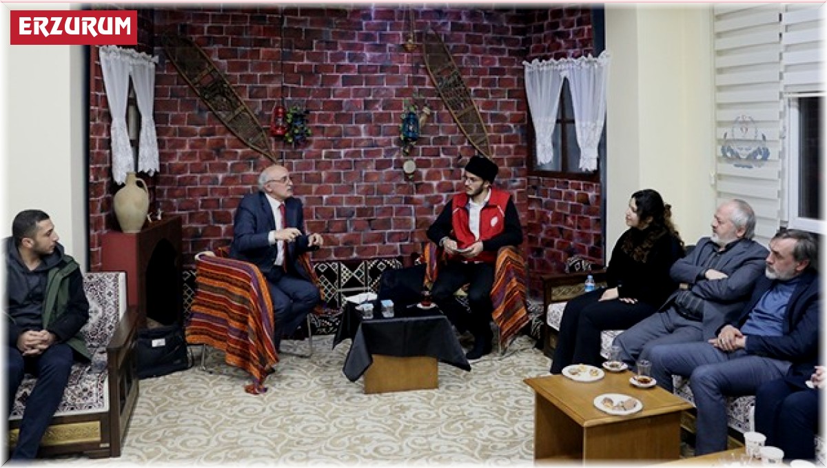 Şiir Sokağı'nın konuğu Tacettin Şimşek oldu