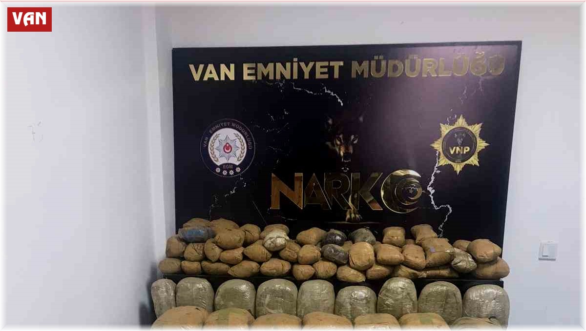 Sınırda 340 kilo esrar ele geçirildi