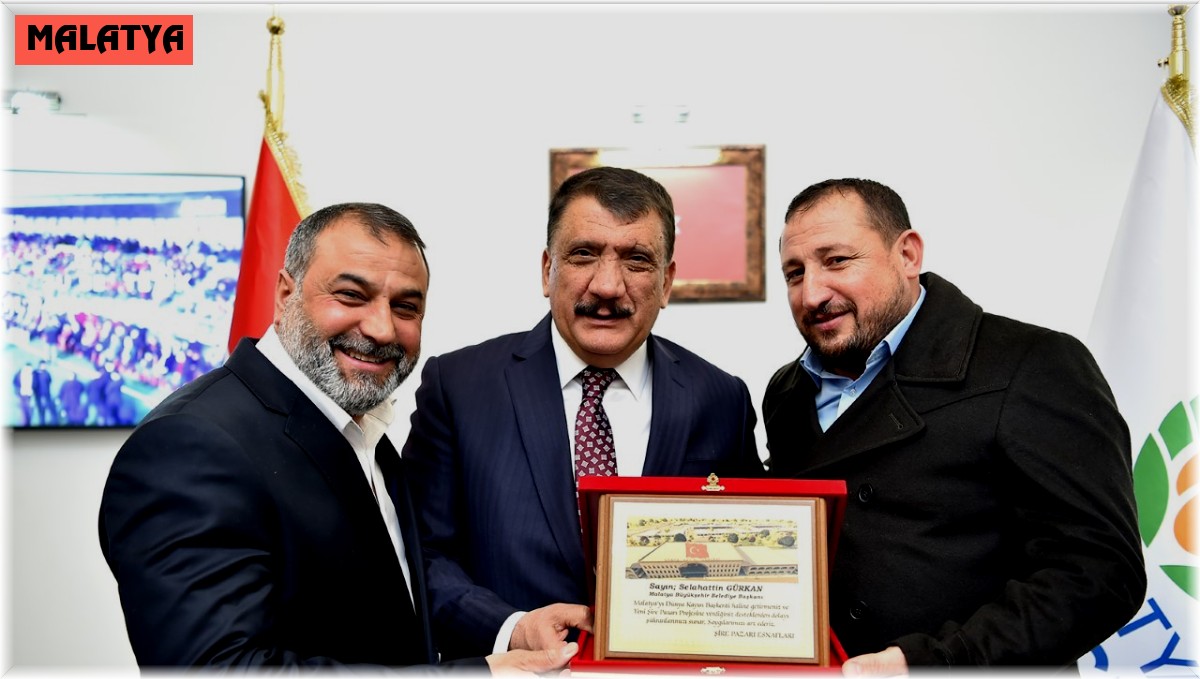 Şire pazarı esnaflarından Başkan Gürkan'a teşekkür ziyareti