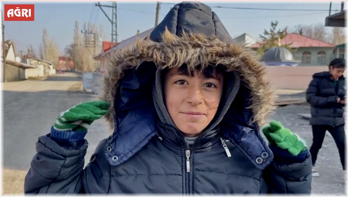 Soğuk hava Ağrı'yı etkisi altına aldı