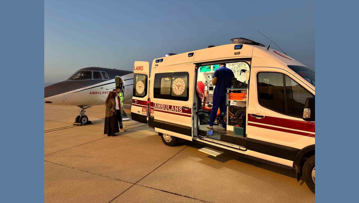 Solunum yetmezliği yaşayan bebek ambulans uçakla Ankara'ya sevk edildi