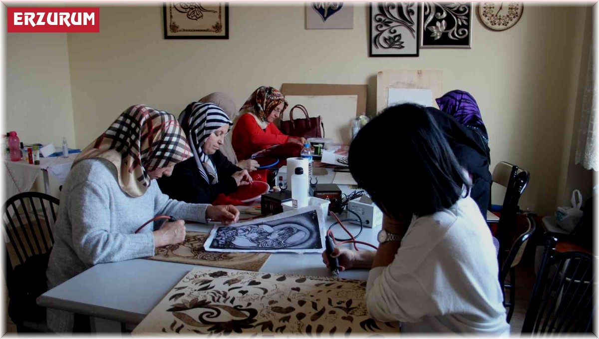 Sosyal aktivite arayışında olanlar Aziziye Halk Eğitimi Merkezi'nin yolunu tutuyor