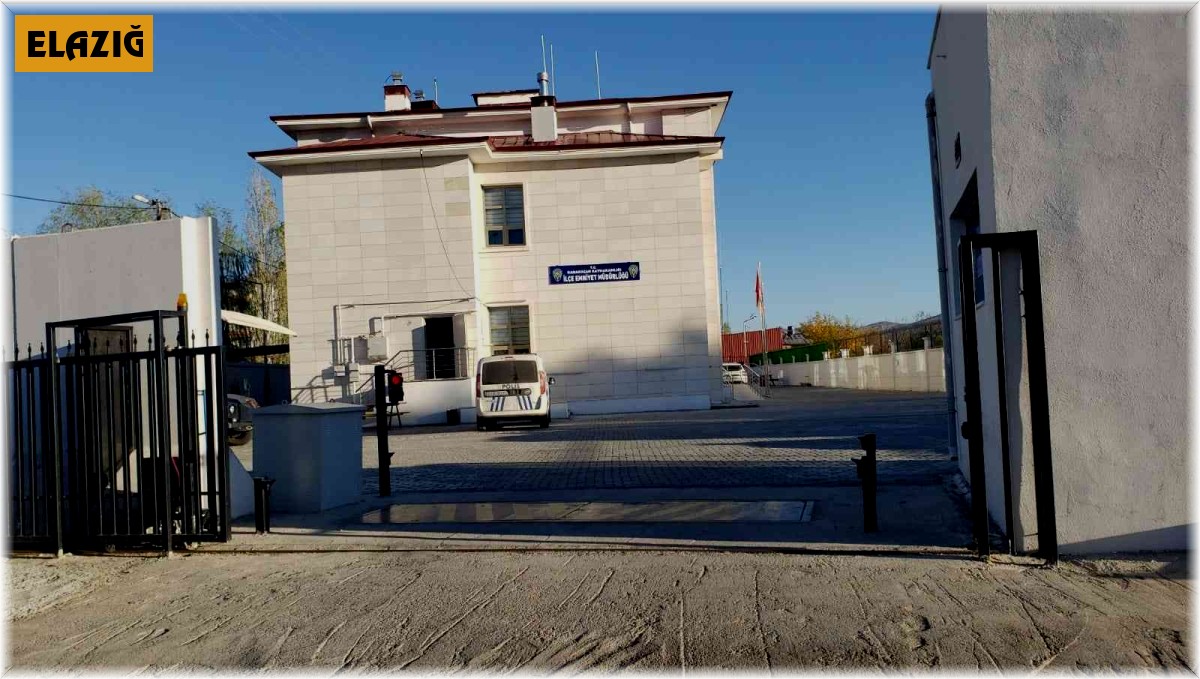 Sosyal medyada PKK/KCK propagandası yapan 15 kişiye yurt dışı yasağı