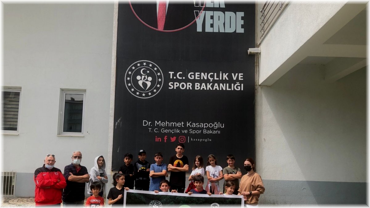 Sporcular orman yangınlarına dikkat çekti