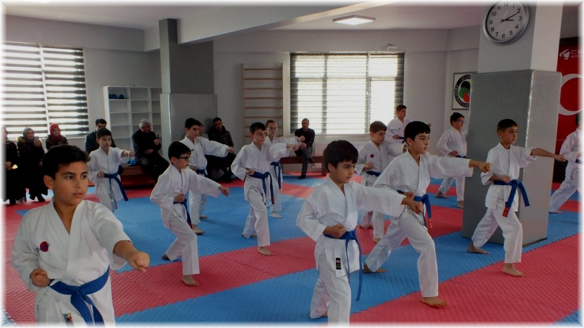 Sporculara özel okul müjdesi