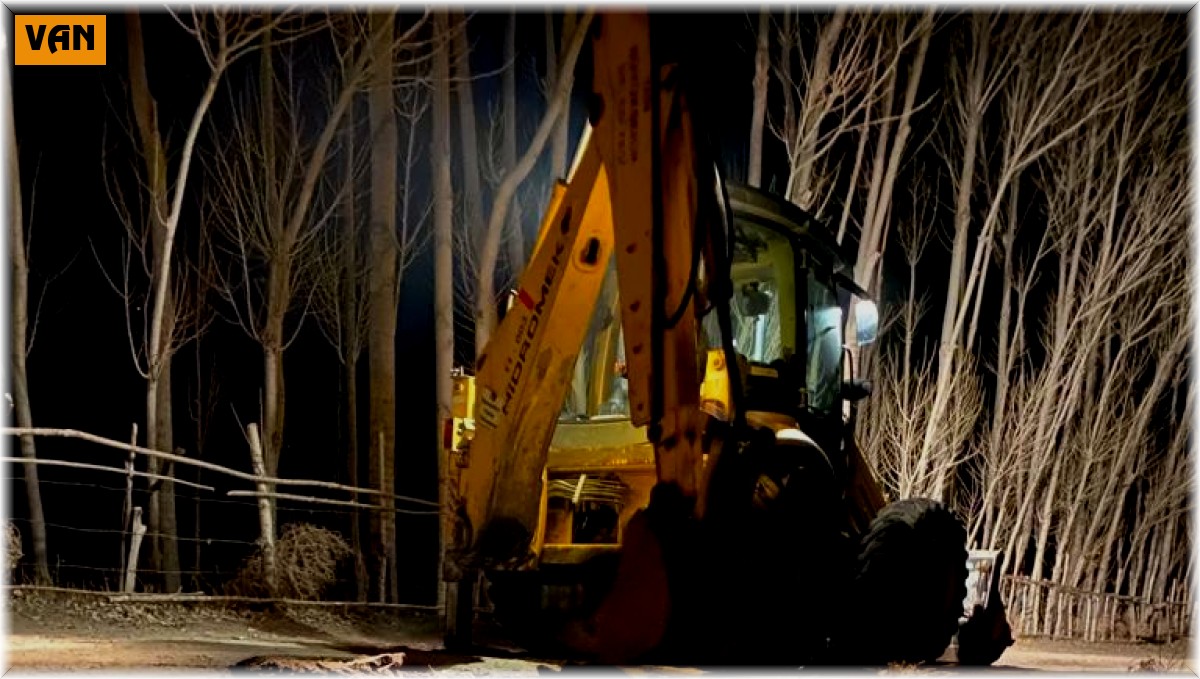 Su giderine düşen köpek kurtarıldı