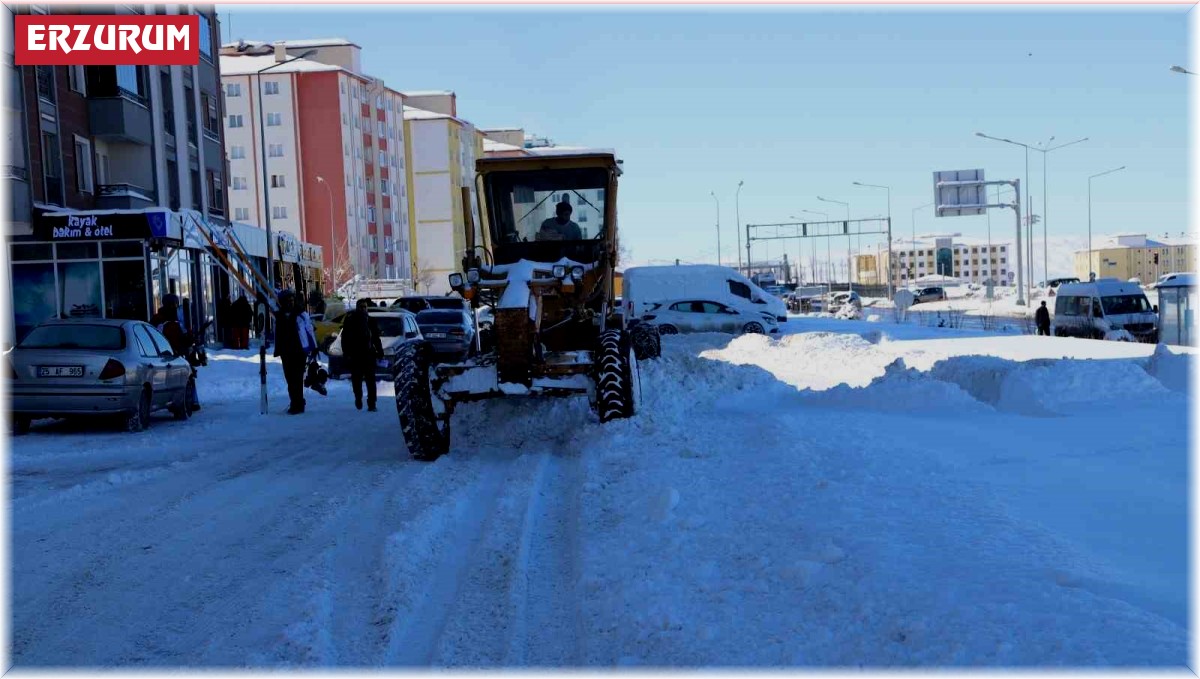 Sunar: 'Biz külfete razıyız yeter ki Erzurum kazansın'