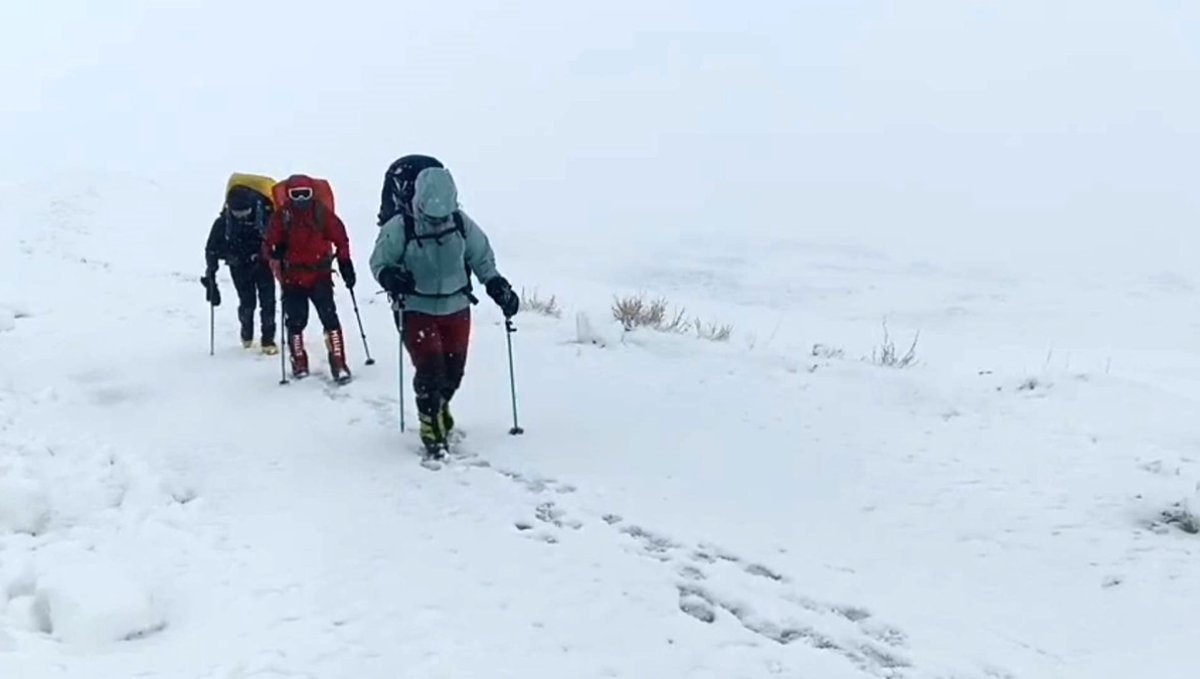 Süphan Dağı tırmanışı hava muhalefetine takıldı
