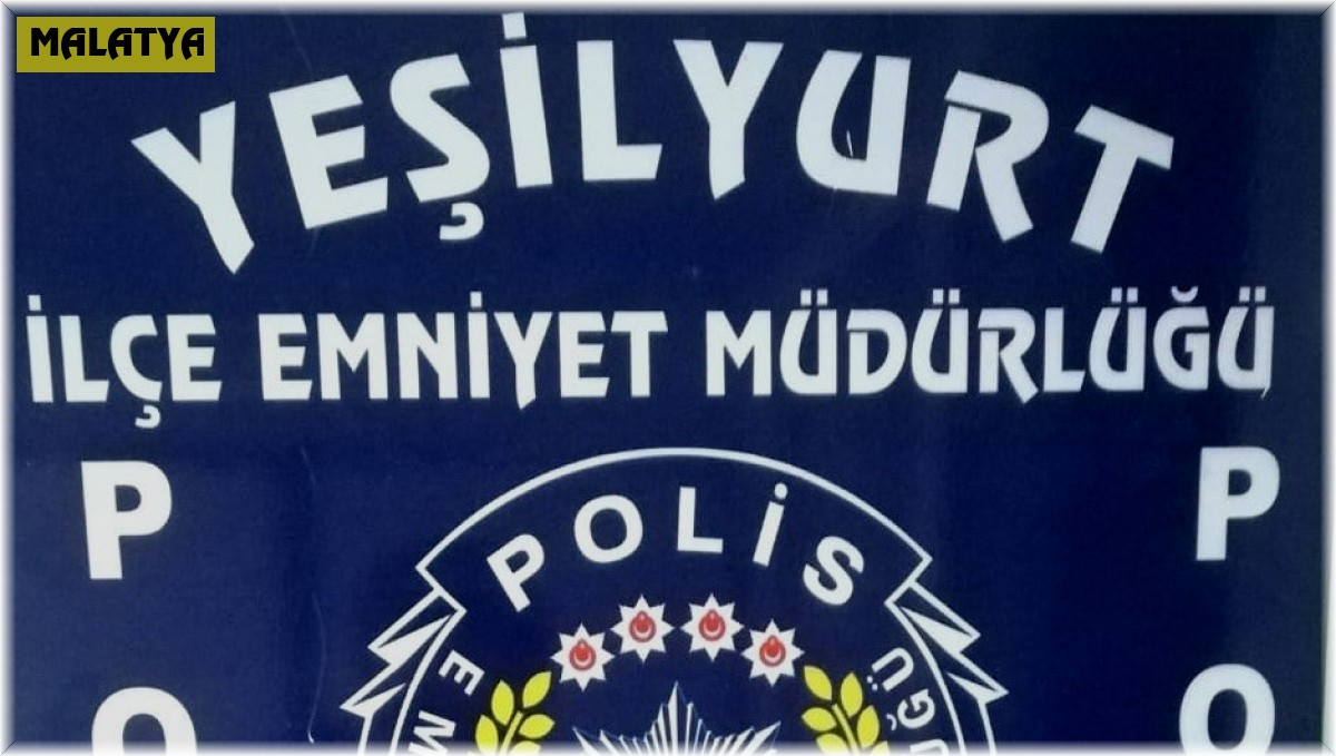 Şüphe üzerine durdurulan araçtan uyuşturucu hükümlüsü çıktı