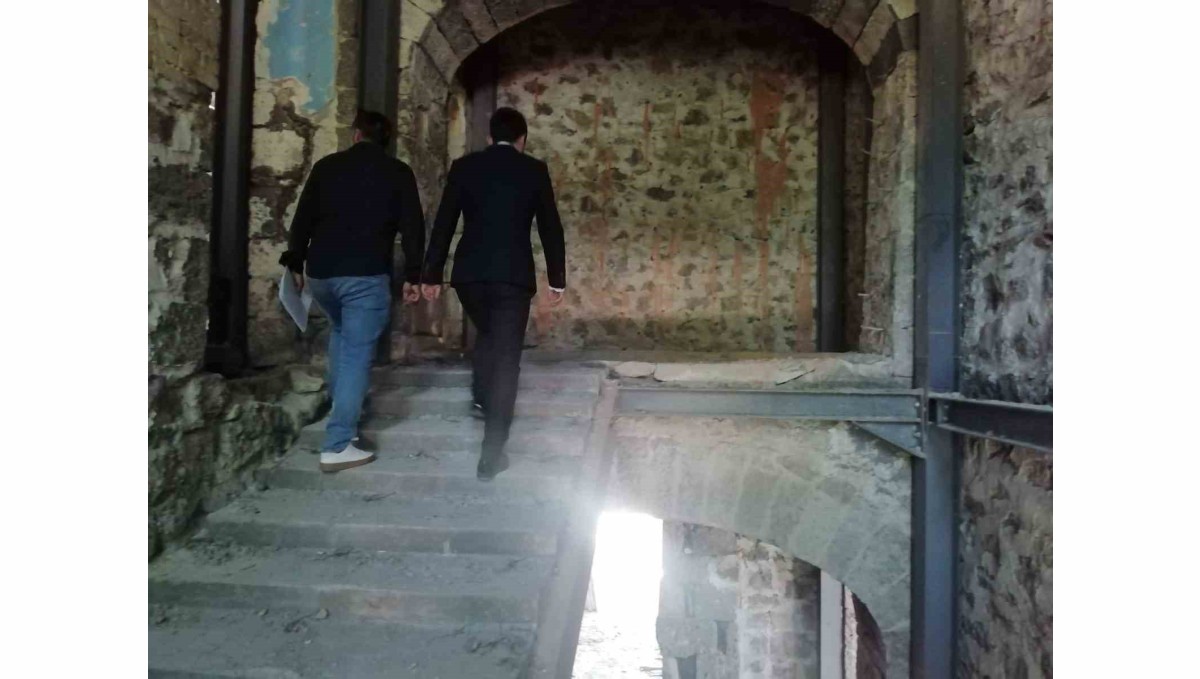 Susuz'da Hükümet Konağı'nın yapımı sürüyor