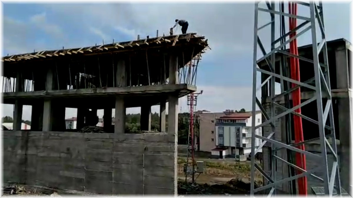 Susuz'da ilginç intihar girişimi