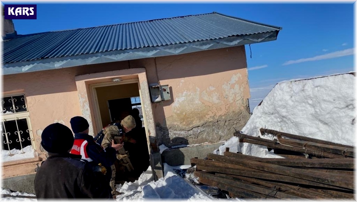 Susuz'daki çadırlar depremzedelere gönderildi