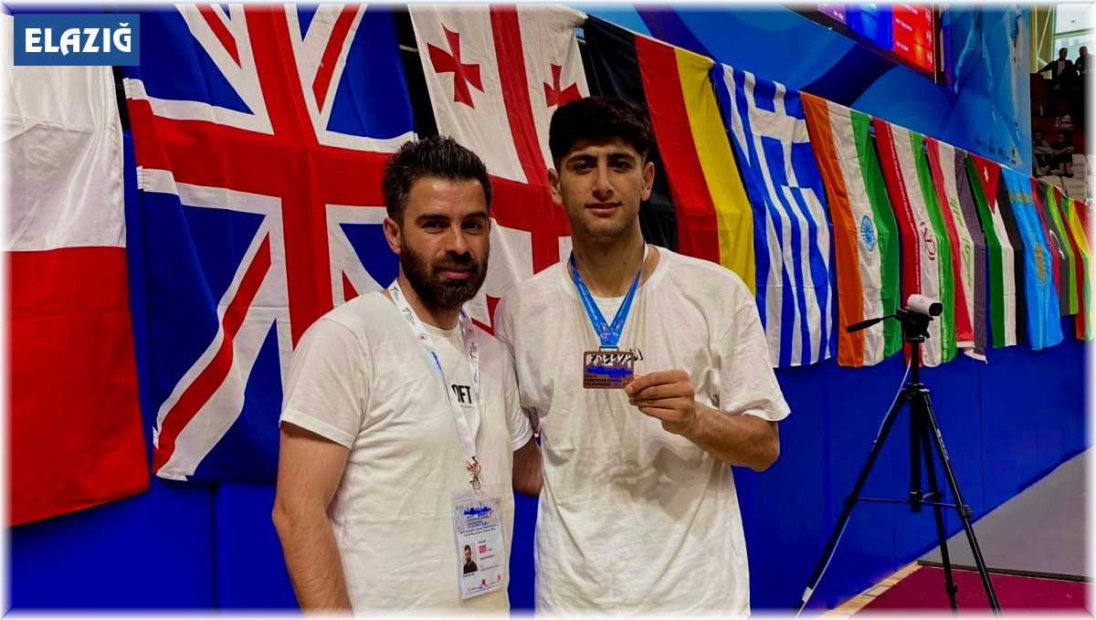 Taekwondo'da Elazığ'a 2 madalya