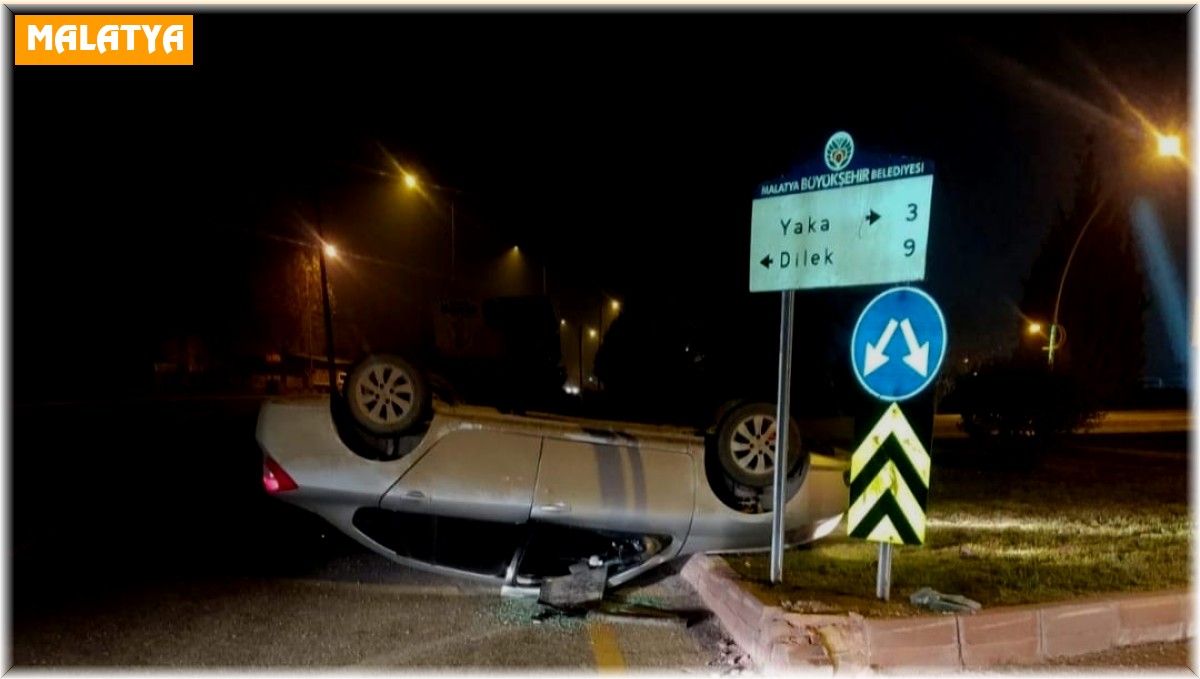 Takla atan otomobil ters döndü: 4 yaralı