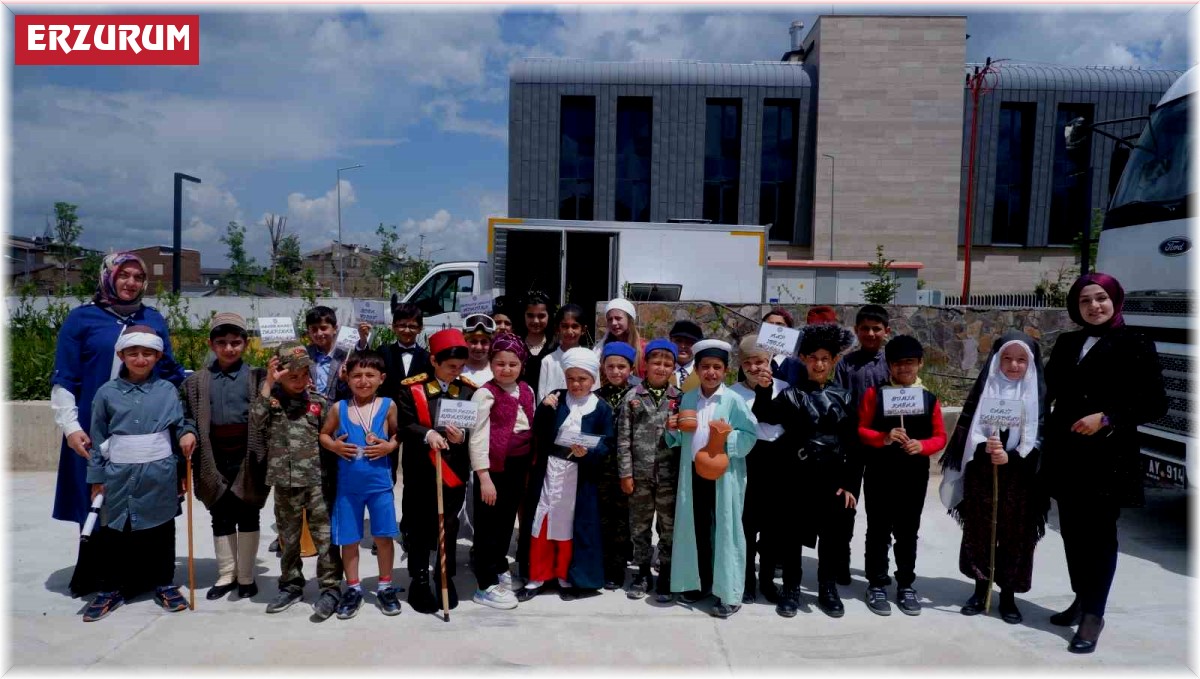 Tarih yazan çocuklar büyüledi