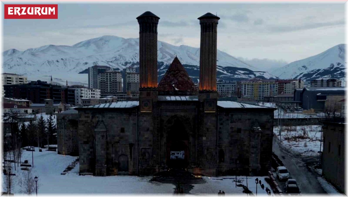 Tarihçi, yazar, rehber Talha Uğurluel: 'Muhiddin Pervâne'nin Gürcü Hatuna yaptırdığı isimsiz Kümbet, Erzurum Hatuniye Medresesi'