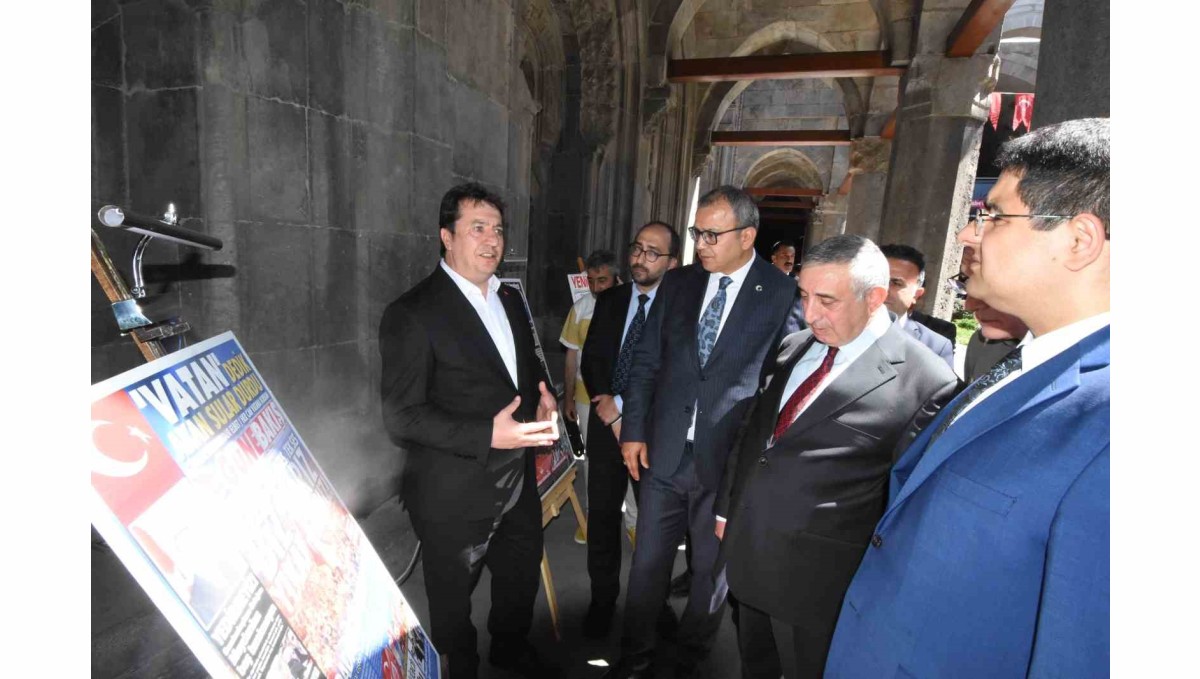 Tarihe tanık fotoğraflar sergide