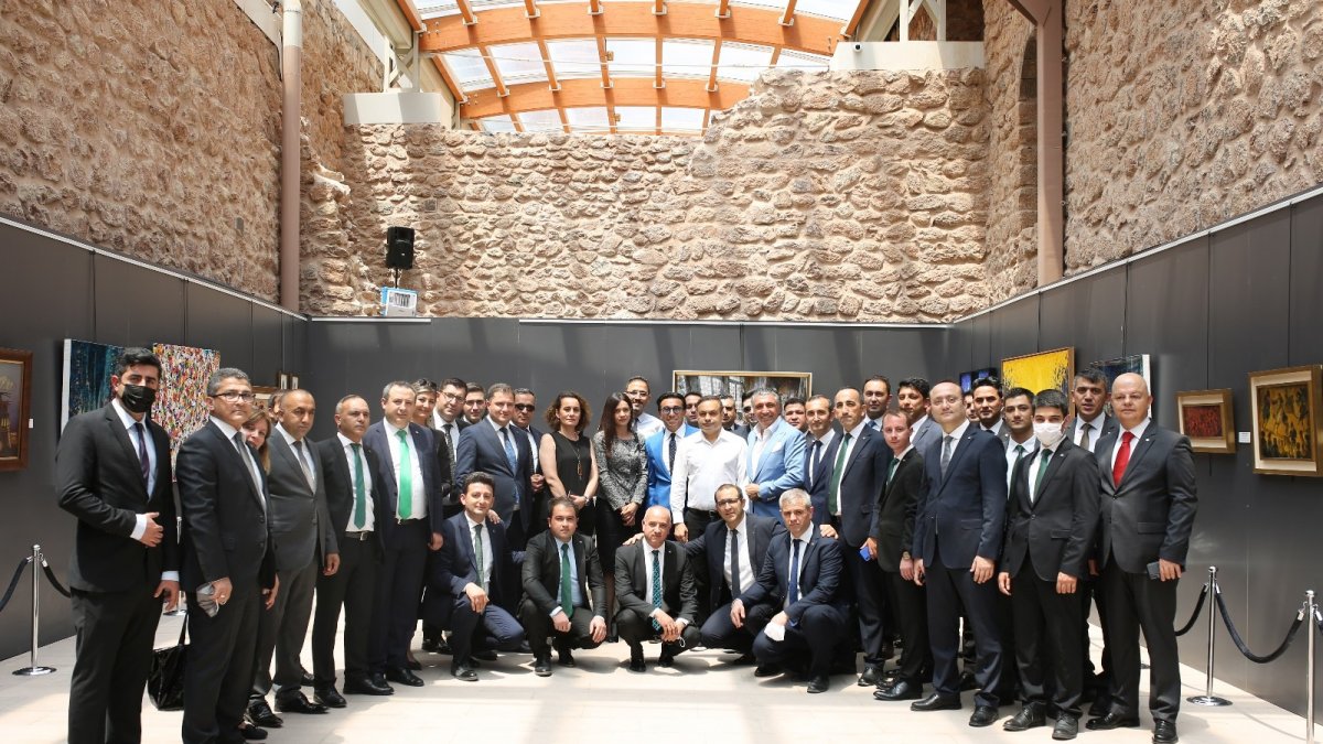 Tarihle sanat buluştu: İtalyan ressamların eserleri İshak Paşa Sarayı’nda