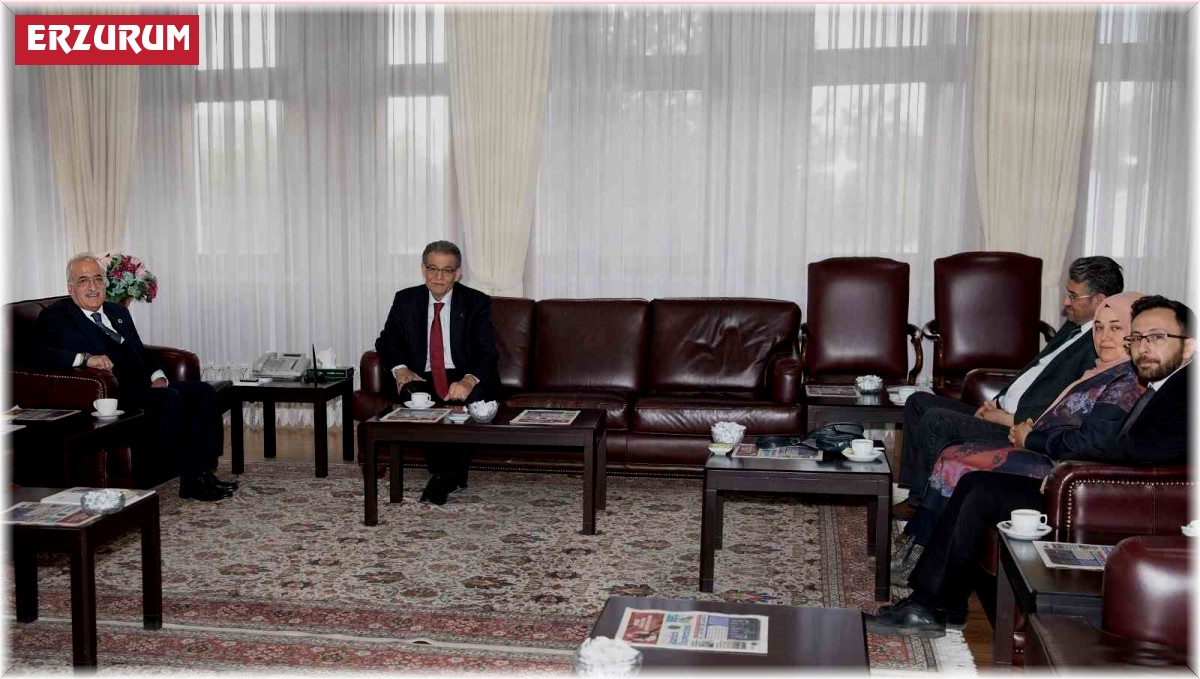 Tarım ve Köy İşleri Eski Bakanı Güçlü'den Rektör Çomaklı'ya ziyaret