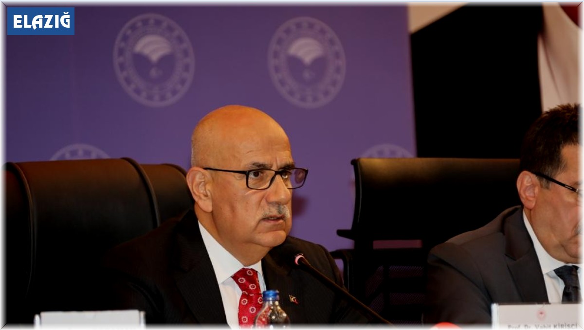 Tarım ve Orman Bakanı Kirişci: "Cumhurbaşkanımızın adeta ağzına bakan ve bu kişi ne diyecek diye bekleyen bir dünya var"