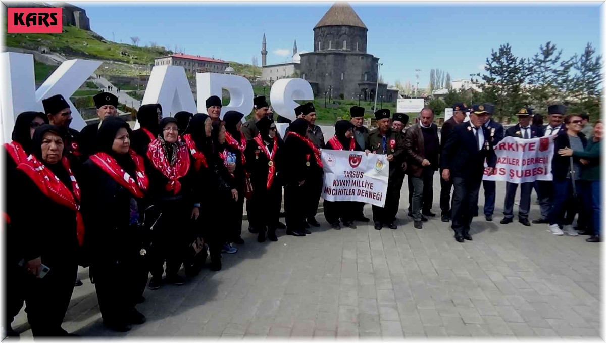 Tarsuslu gazilerden Kars'a ziyaret