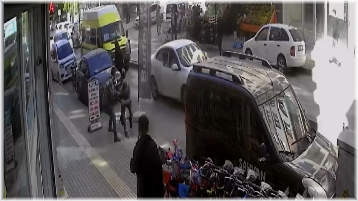 Tartıştığı babasını bıçaklayarak yaraladı