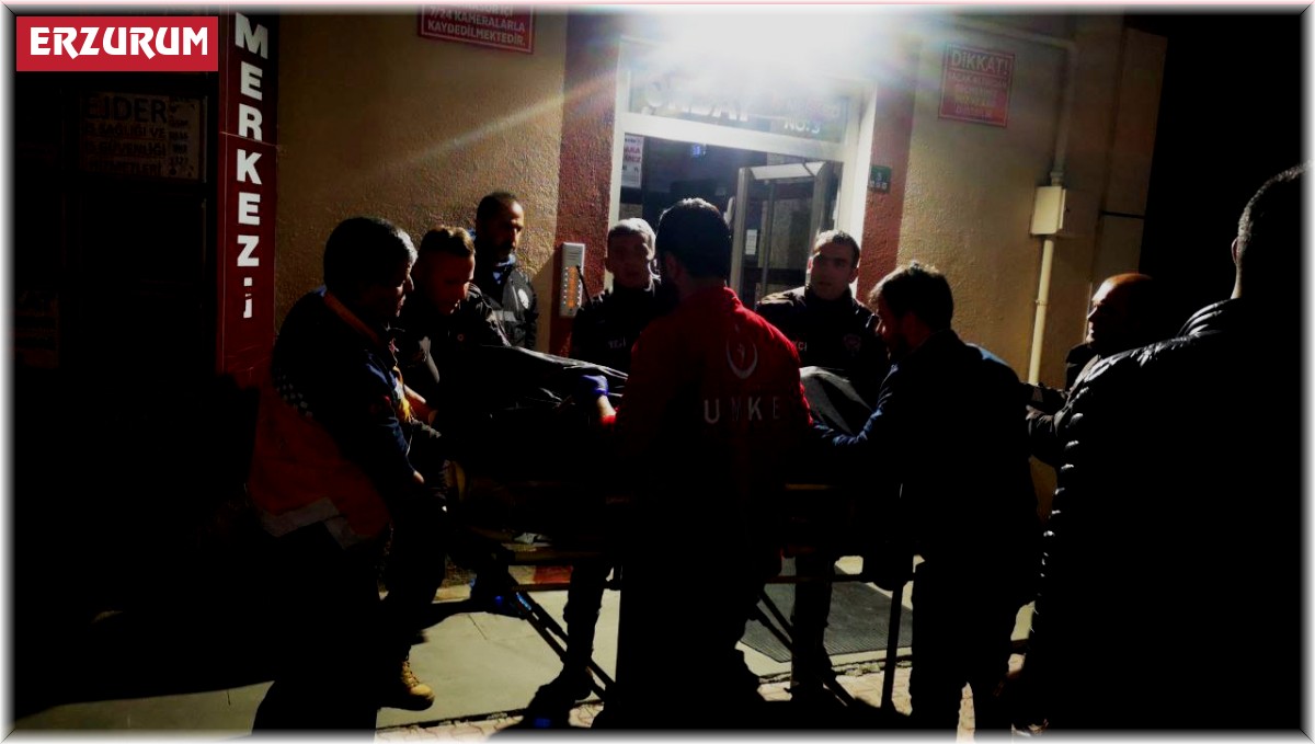 Tartıştığı babasını silahla vurdu