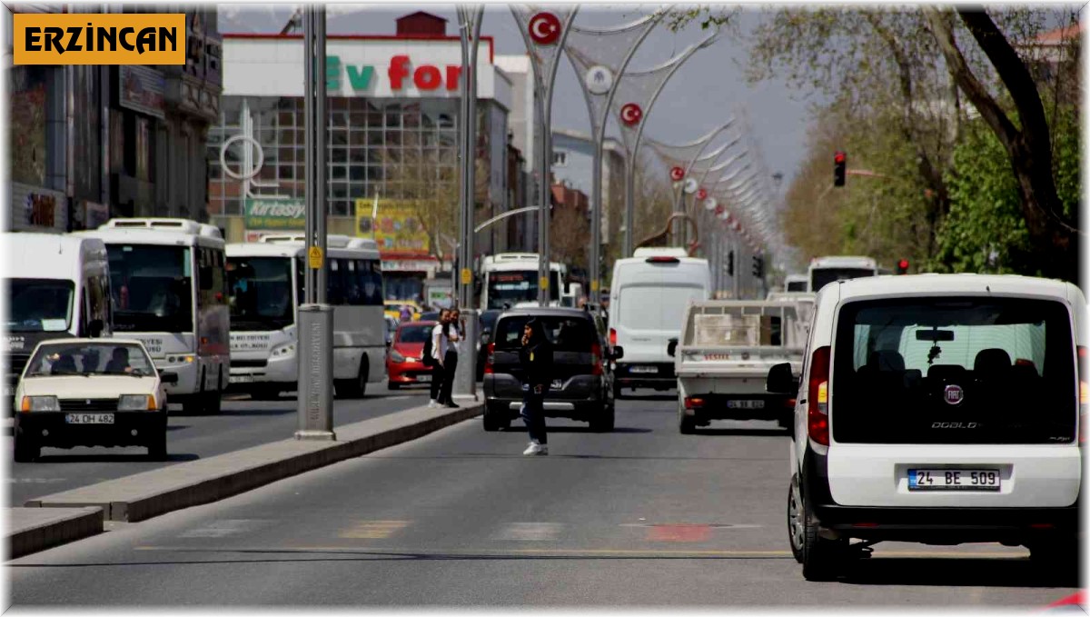 Taşıt sayısı arttı, kilometre azaldı