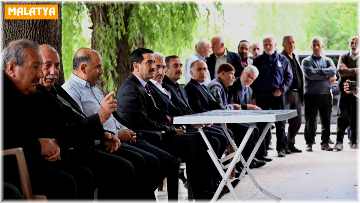 Taşkın, Alişar Mahallesi sakinleriyle bir araya geldi