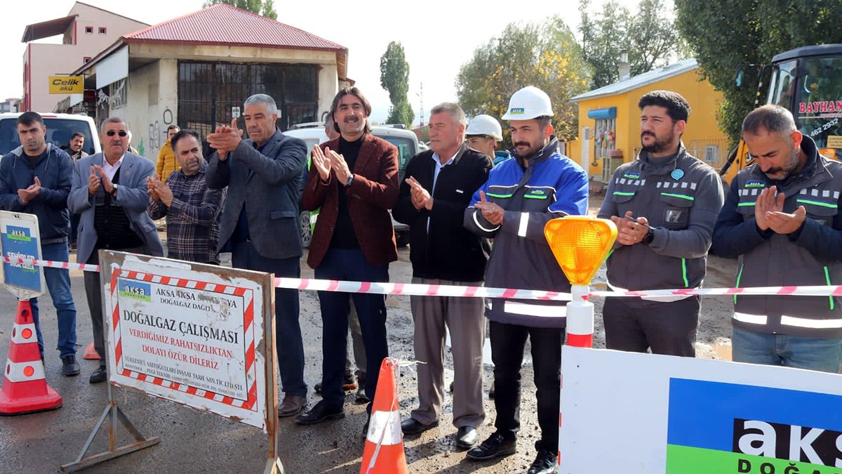 Taşlıçay'da doğalgaz çalışmalarına başlandı