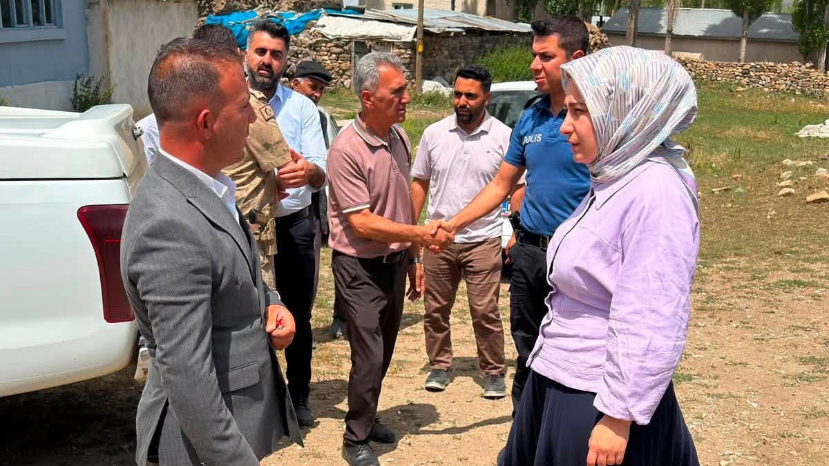 Taşlıçay Kaymakamı Kübra Baka Kılıç Tanrıverdi ve Yardımcılar Köylerini Ziyaret Etti