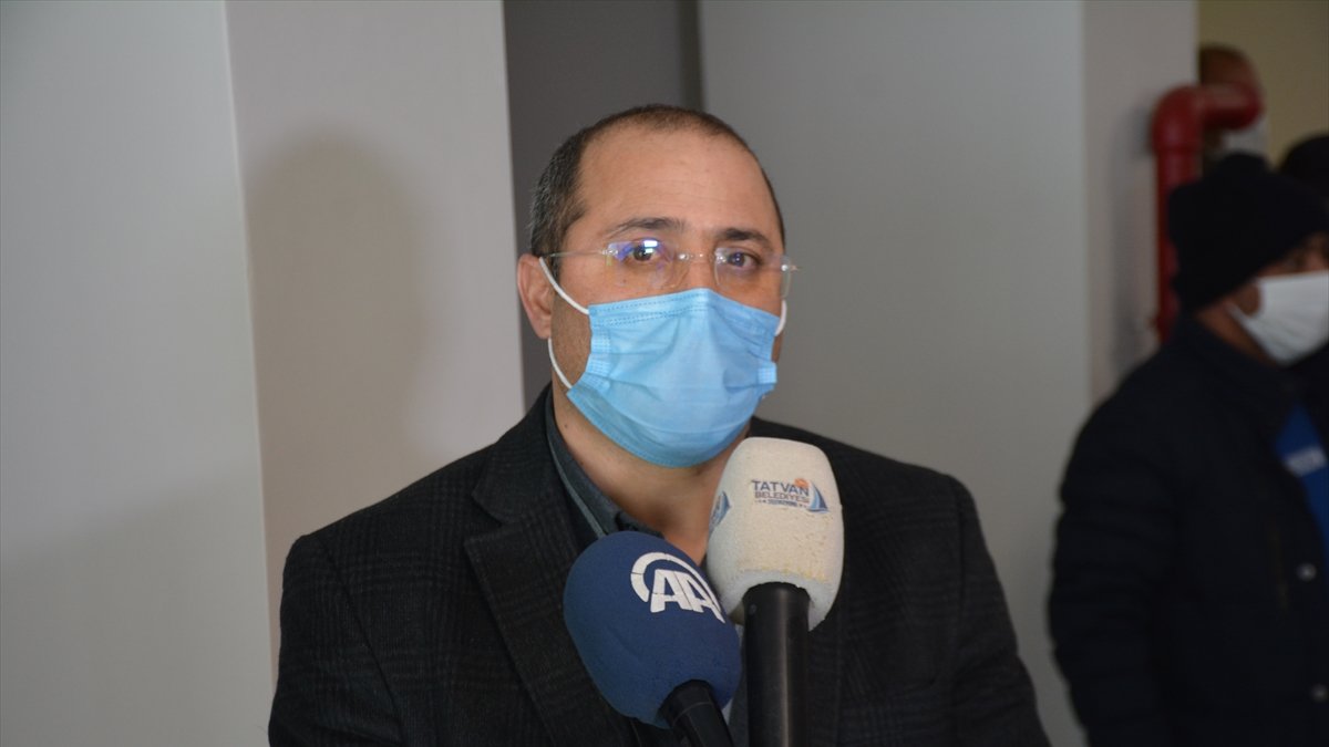 Tatvan Belediyesi personeline Kovid-19 testi yapıldı