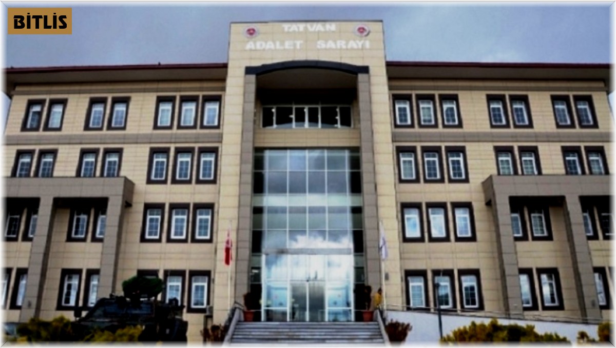 Tatvan'da 11 hakim ve savcının görev yeri değişti