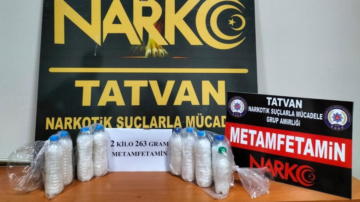 Tatvan'da 2 kilo 263 gram metamfetamin ele geçirildi