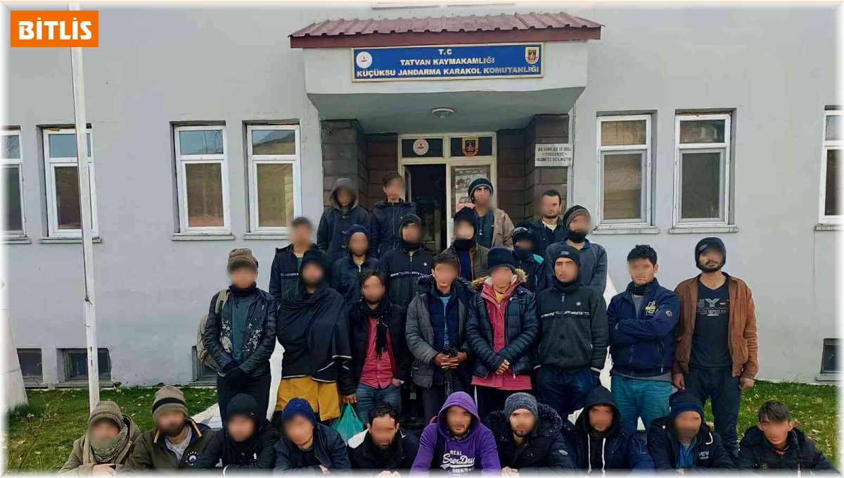 Tatvan'da 28 düzensiz göçmen yakalandı