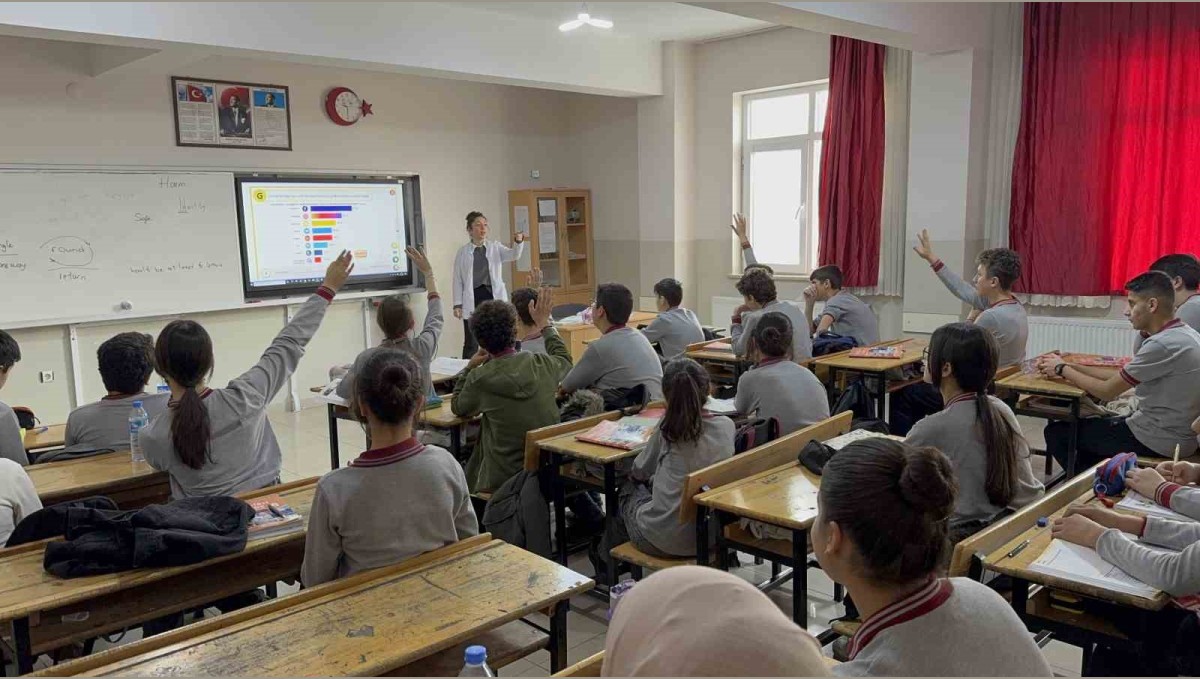 Tatvan'da 910 öğrenci DYK kurslarıyla geleceğe hazırlanıyor