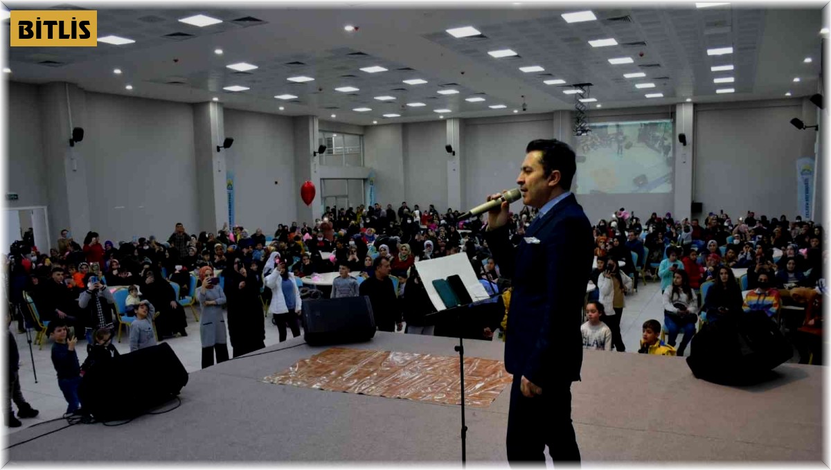 Tatvan'da Abdurrahman Önül konseri