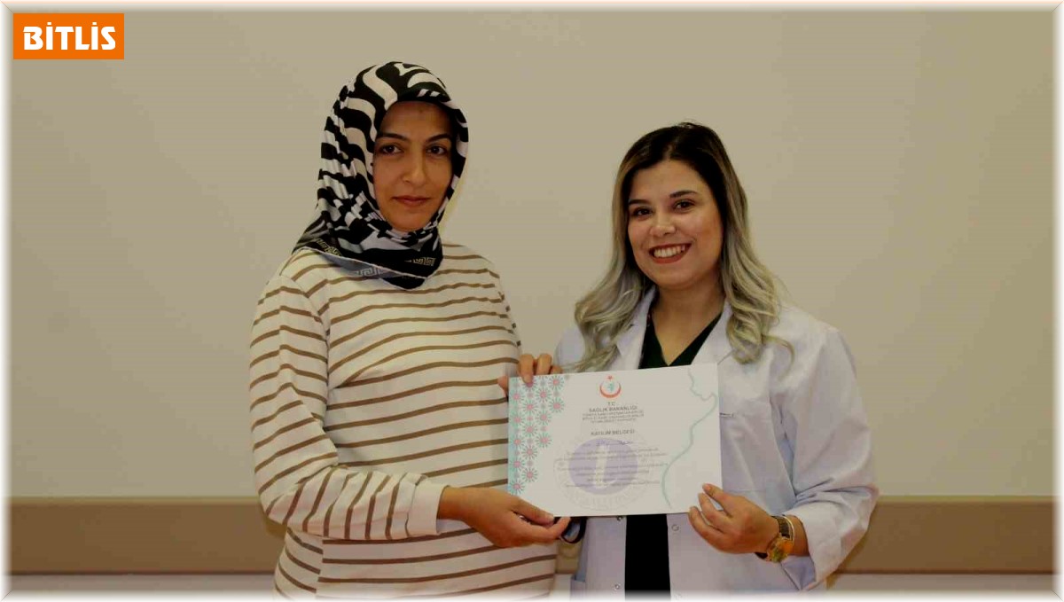 Tatvan'da anne adayları "gebe okulu" ile doğuma hazırlanıyor