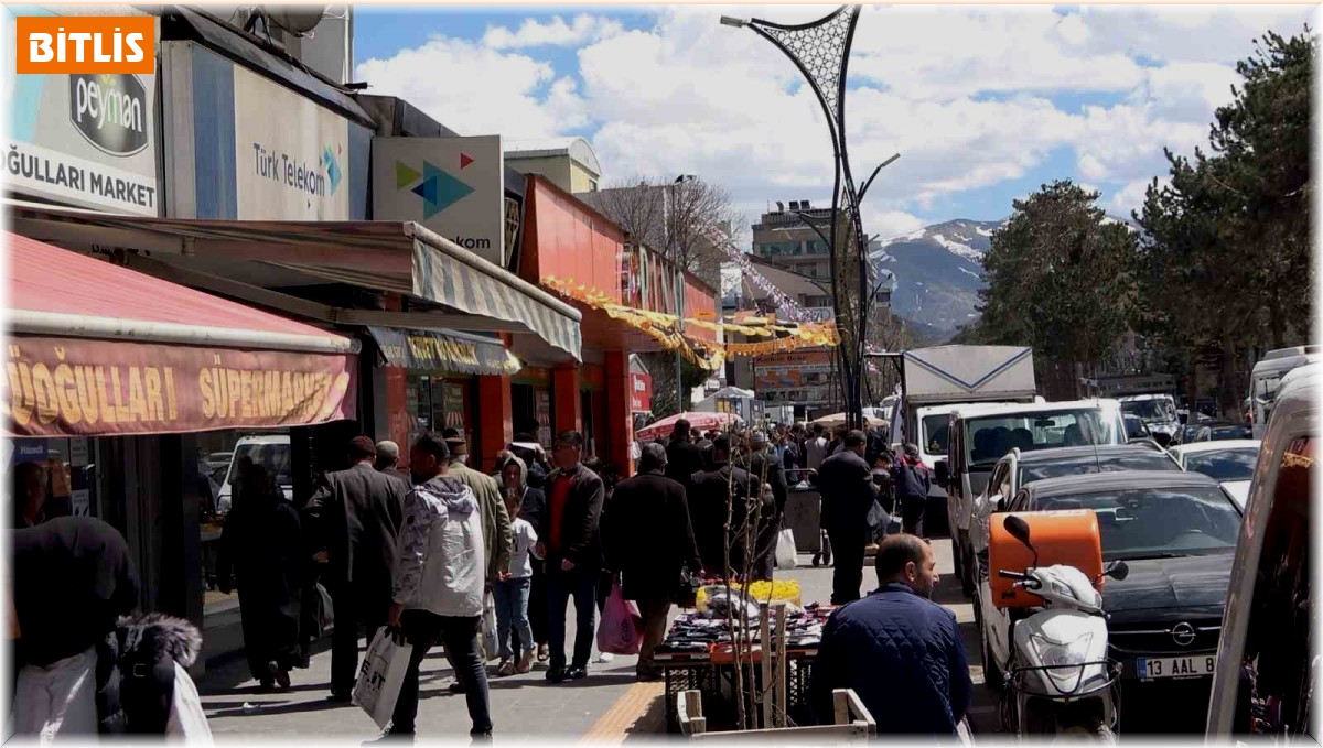 Tatvan'da bayram yoğunluğu