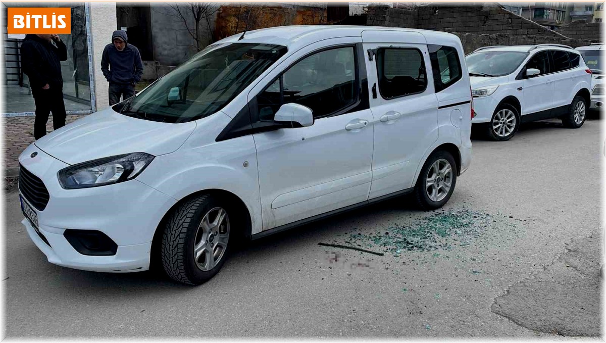 Tatvan'da Belediye Başkan Yardımcısına silahlı saldırı