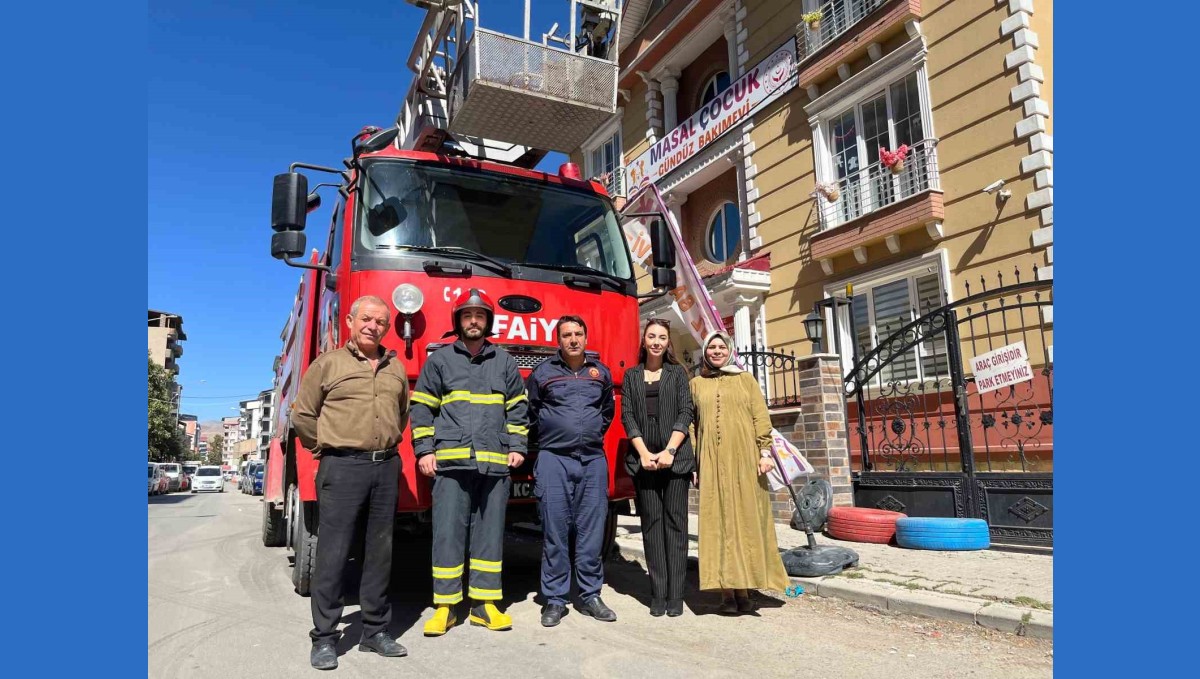 Tatvan'da çocuk gündüz bakımevinde yangın tatbikatı