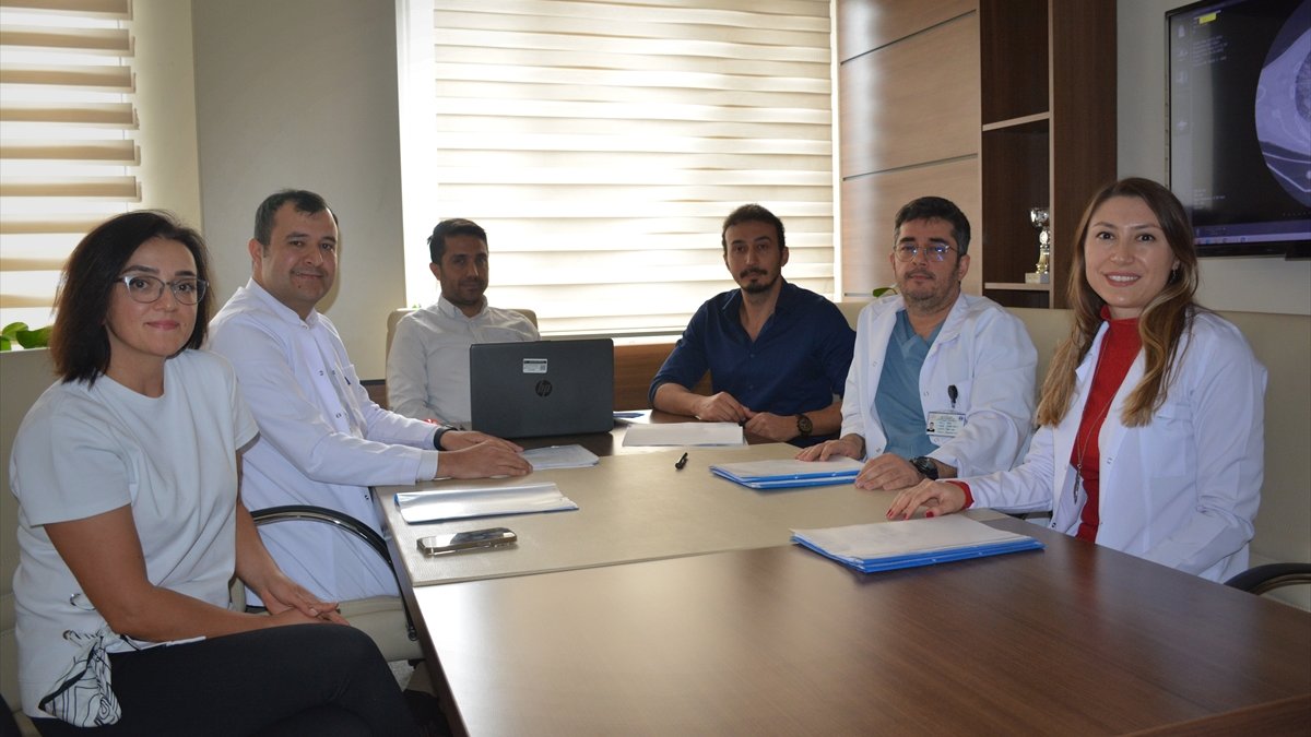 Tatvan'da doktorlar oluşturdukları Toraks Konseyi ile hastaların takibini yapıyor