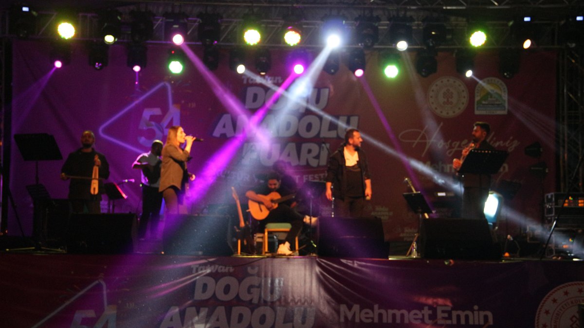 Tatvan'da Karadeniz rüzgarı esti