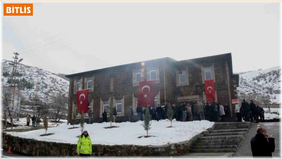 Tatvan'da "Kur'an Kursu ve Taziye Evi" açılışı yapıldı