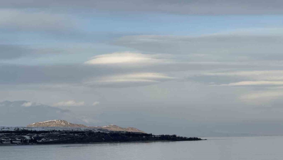 Tatvan'da mercan bulutu görüntülendi