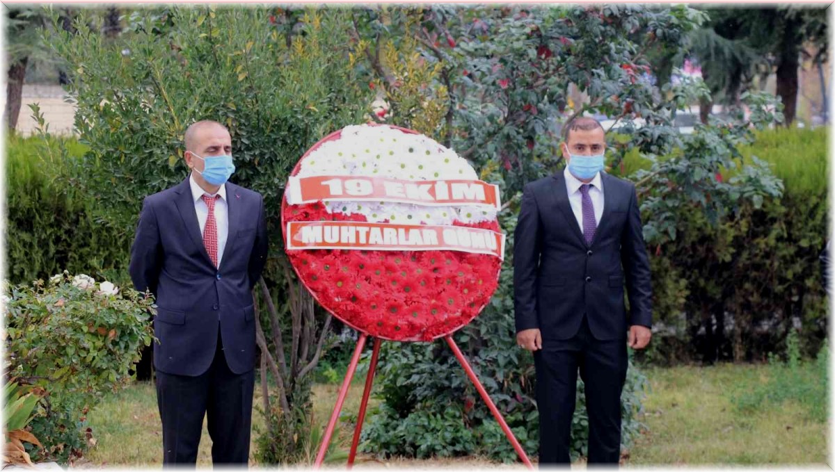 Tatvan'da 'Muhtarlar Günü' törenle kutlandı